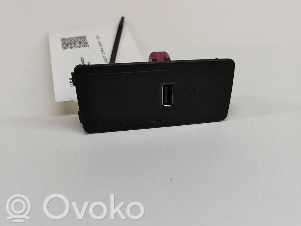 Volvo XC90 Enchufe conector USB 