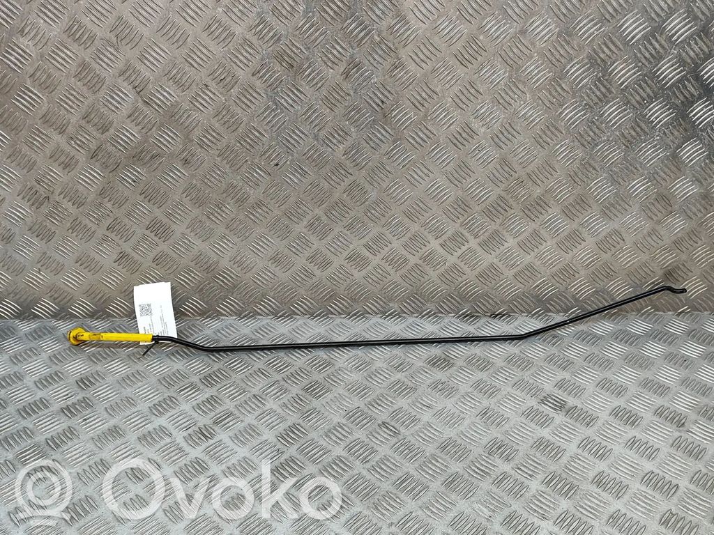 Skoda Kamiq Podpora pokrywy / maski silnika 