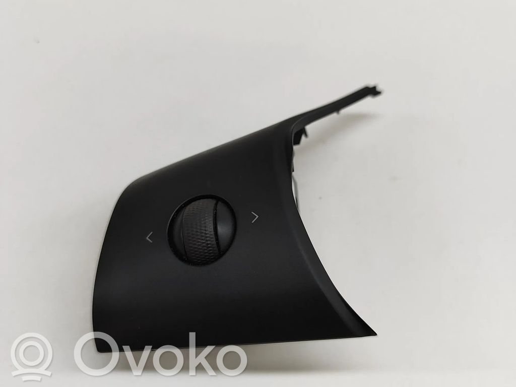 Tesla Model 3 Przełącznik / Przycisk kierownicy 