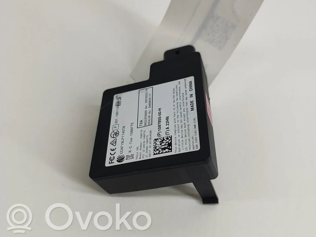Tesla Model 3 Unidad de control/módulo de carrocería central 
