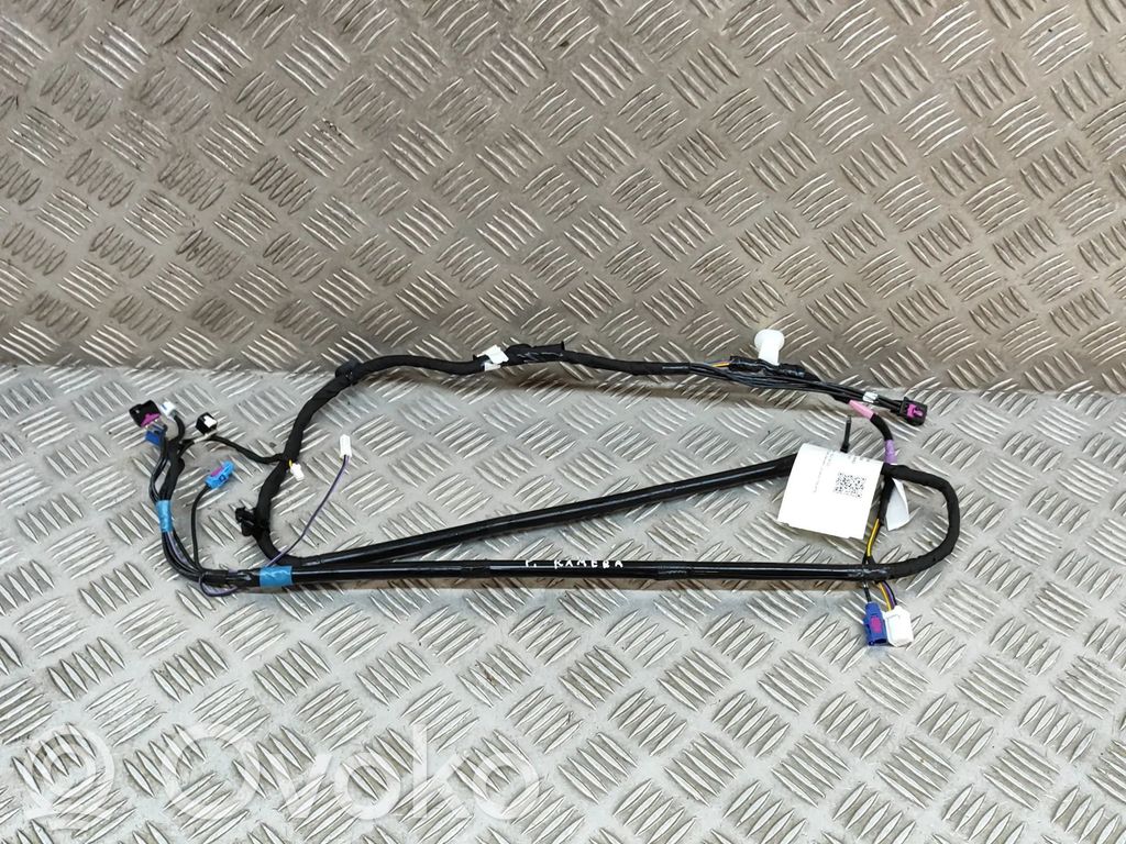 Tesla Model Y Otros cableados 