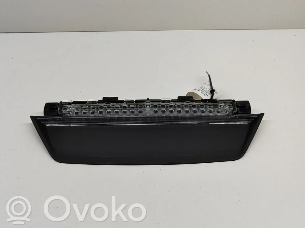 BMW 2 F44 Trzecie światło stop 