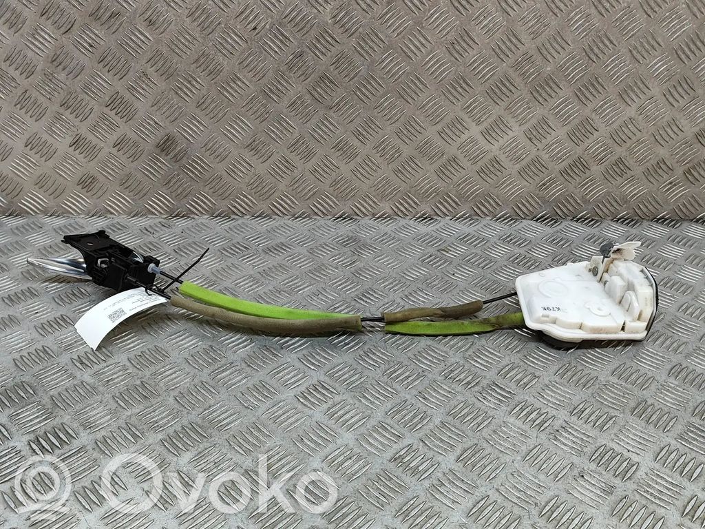 Mazda CX-5 Takaoven lukko 