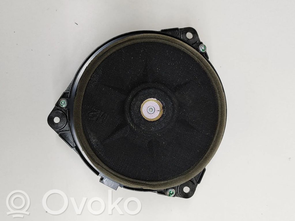 Lexus RX 450H Altavoz de la puerta trasera 
