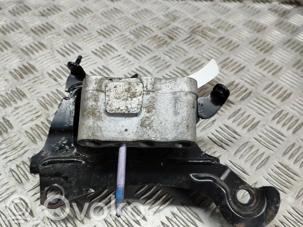Lexus UX Engine mount bracket 