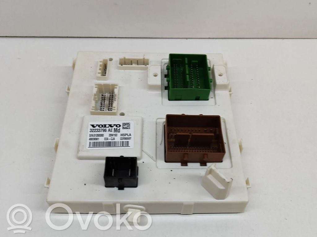 Volvo S60 Unidad de control/módulo de carrocería central 