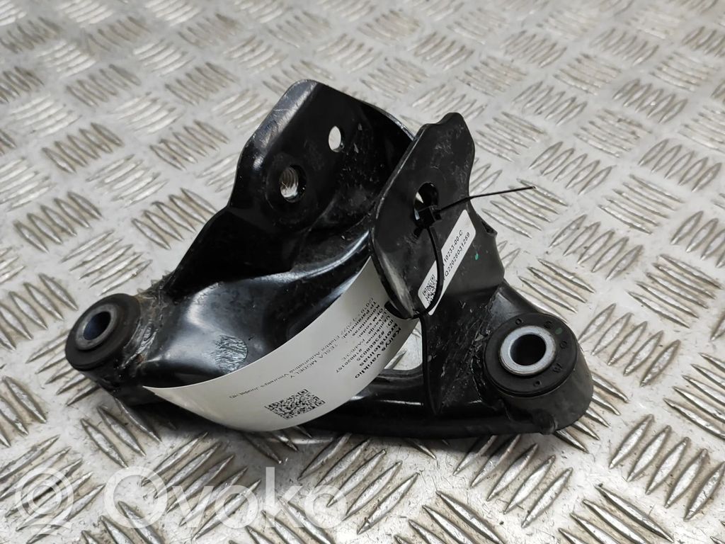 Engine mounting bracket   111023300C