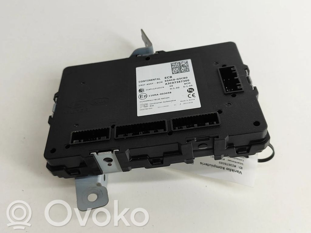 KIA Niro Korin keskiosan ohjainlaite 