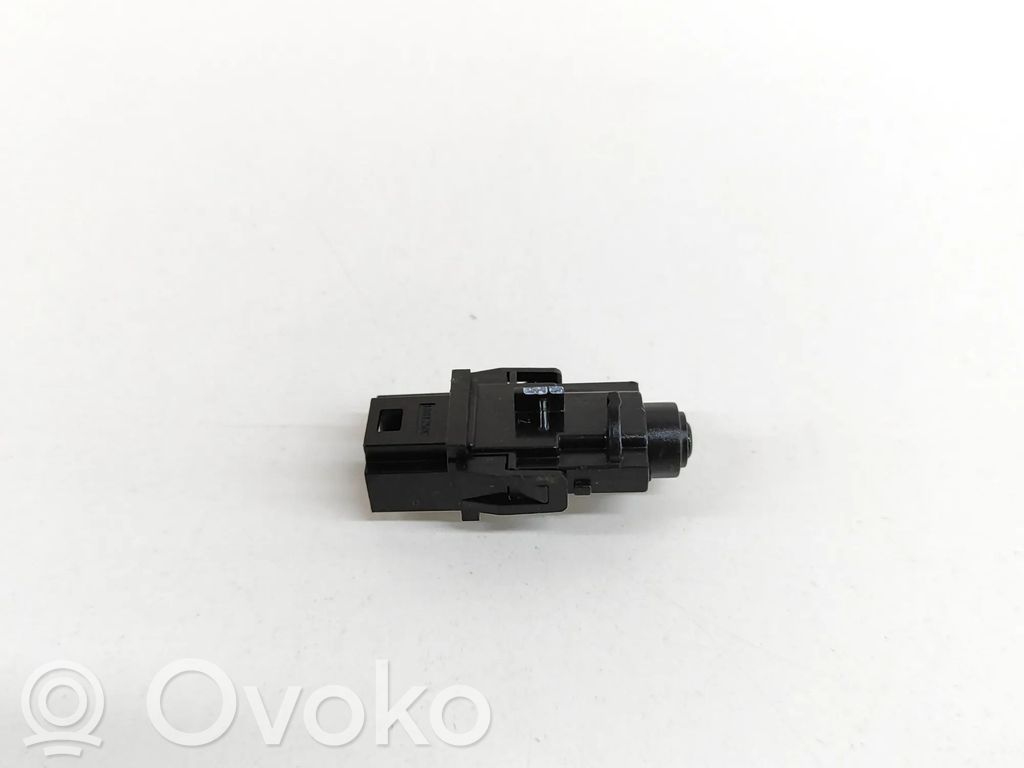 Porsche Taycan 9J1 Oil temperature sensor 