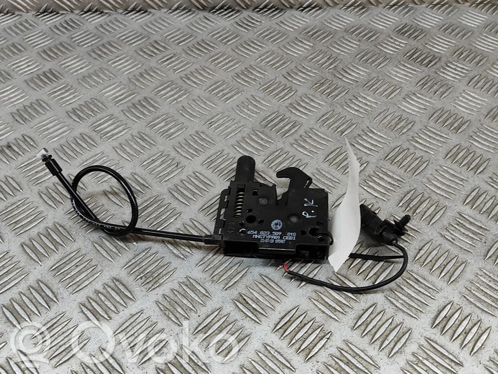Skoda Scala Engine bonnet/hood lock/catch 
