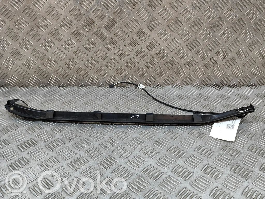Volkswagen Touareg II Inne elementy wykończenia bagażnika 