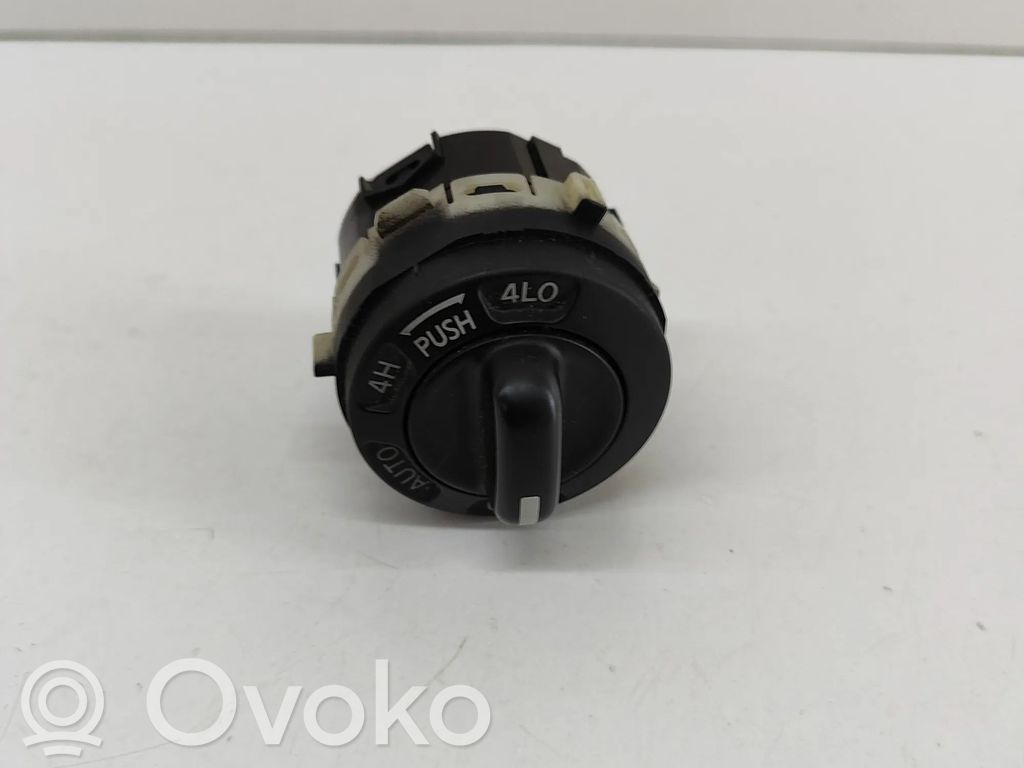Nissan Pathfinder R51 Otros interruptores/perillas/selectores 