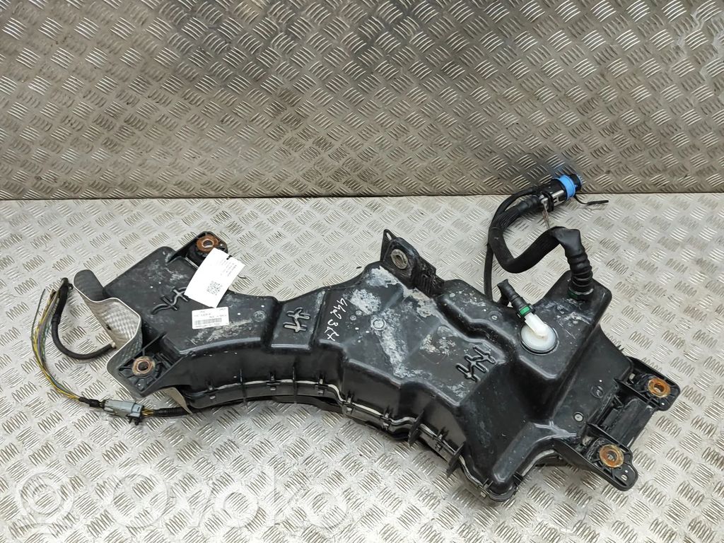 Ford Transit -  Tourneo Connect AdBlue-nestesäiliö 