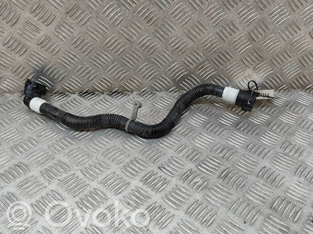 Tesla Model 3 Engine coolant pipe/hose 