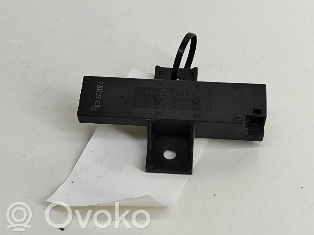 Porsche Taycan 9J1 Antenna di sistema senza chiave 