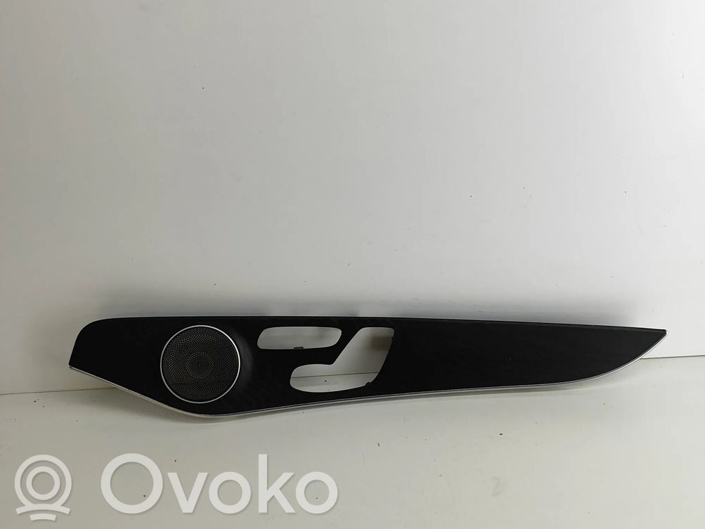 Mercedes-Benz GLC X253 C253 Rivestimento del pannello della portiera anteriore