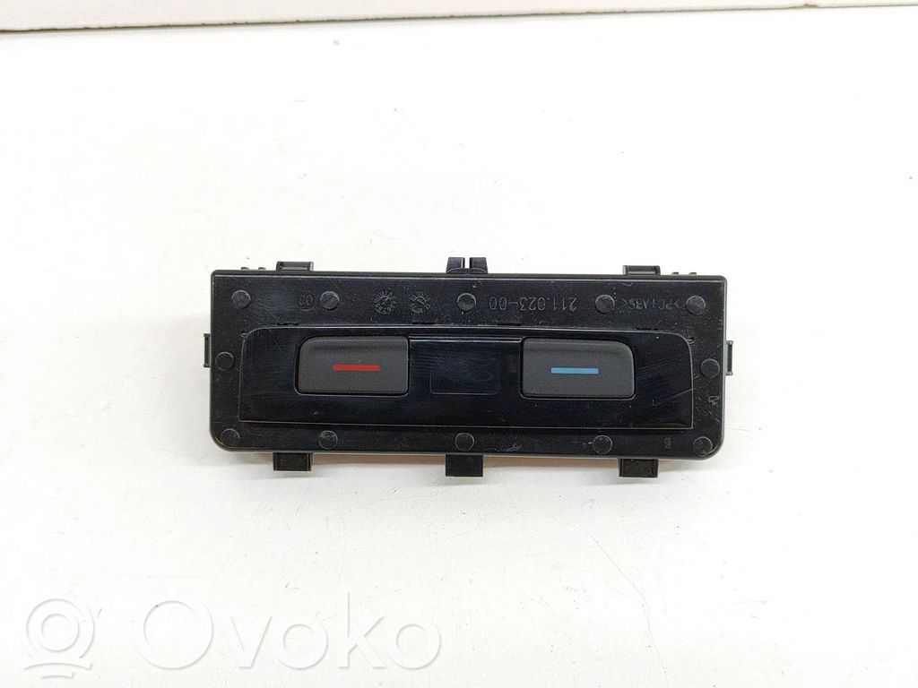Volkswagen PASSAT B8 Interruptor de control del ventilador interior 