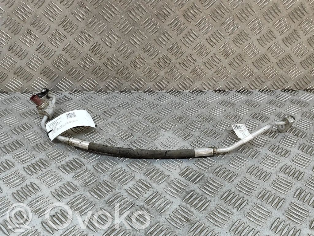 Skoda Enyaq iV Klimaleitung / Klimaschlauch 