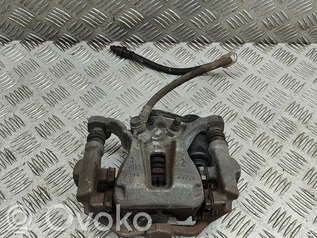 Toyota Corolla E210 E21 Takajarrusatula 