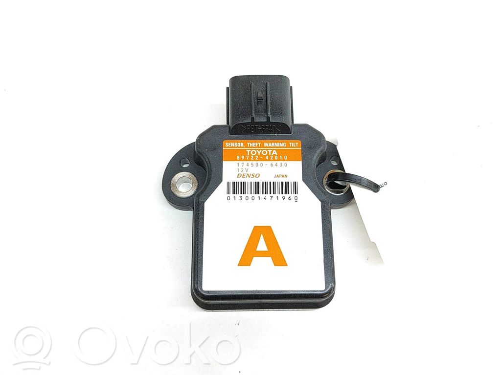 Toyota RAV 4 (XA40) Alarm control unit/module 