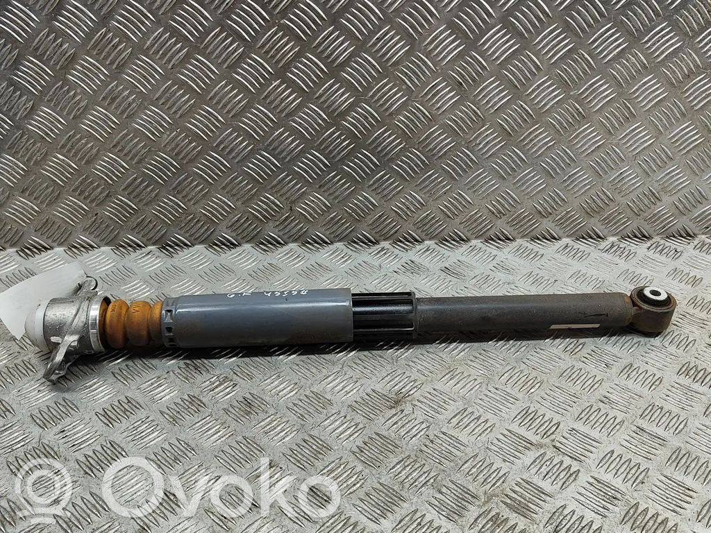 Audi A3 8Y Takaiskunvaimennin 