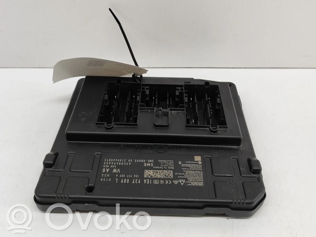 Skoda Enyaq iV Modul de control caroserie central 