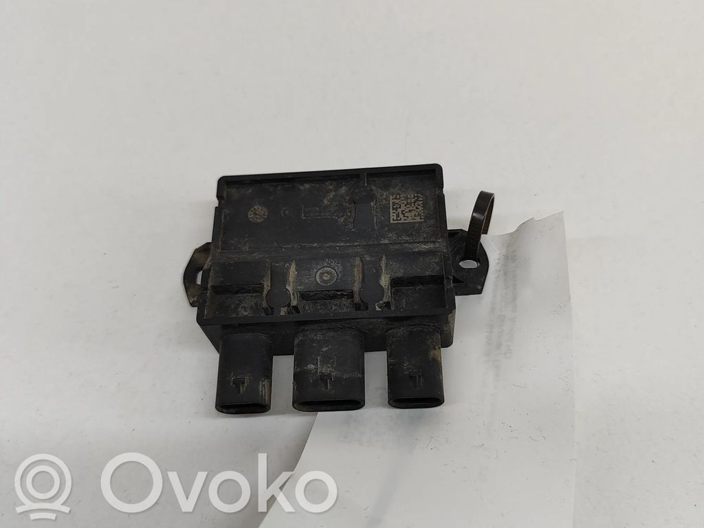 BMW 3 G20 G21 Tailgate/trunk control unit/module 