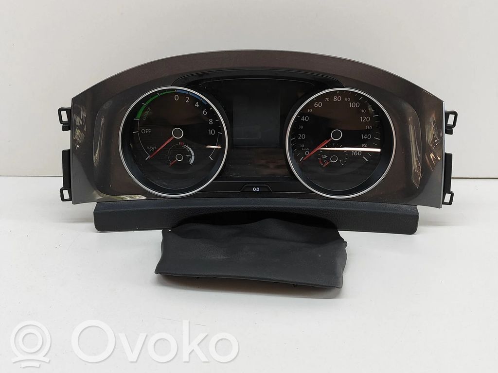 Volkswagen Golf VII Nopeusmittari (mittaristo) 
