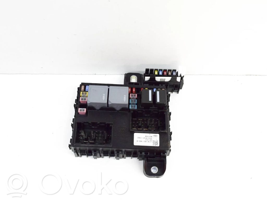 Jaguar I-Pace Fuse module 