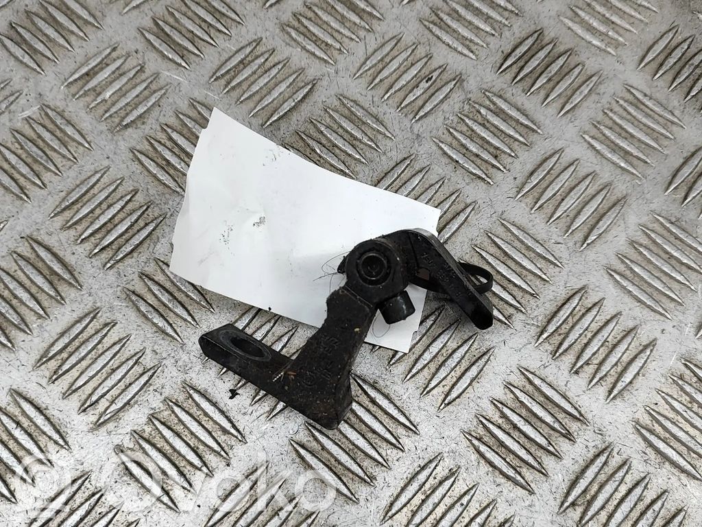 Audi Q7 4M Front door upper hinge 