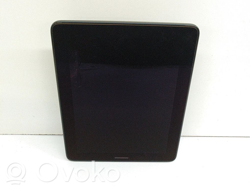 Polestar 2 Screen/display/small screen 