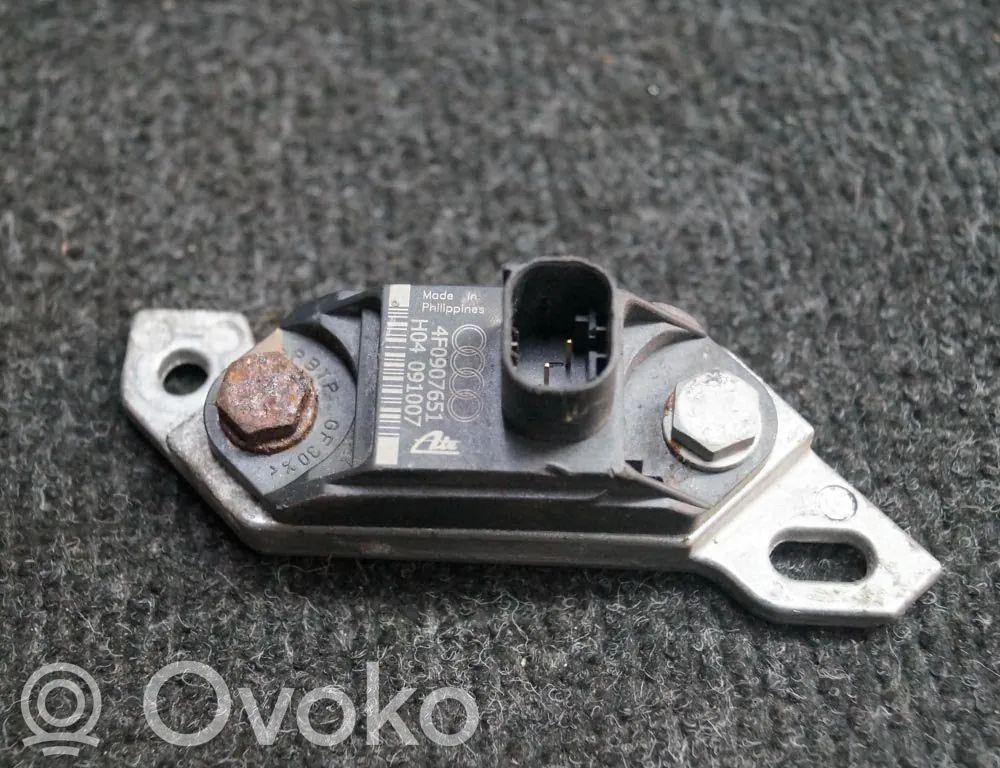 Audi A4 S4 B8 8K Beschleunigungssensor Gaspedalsensor 