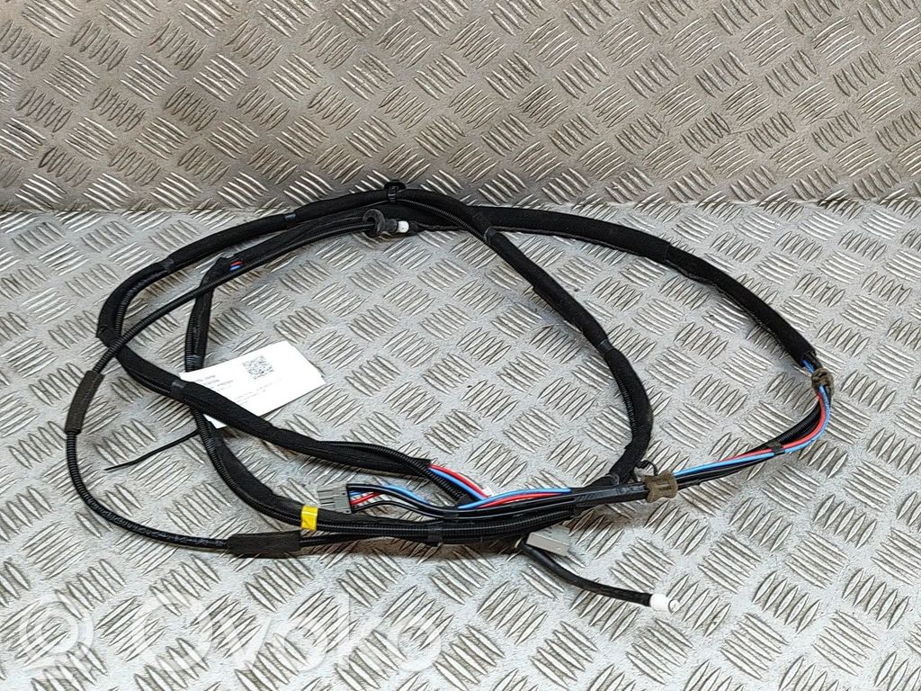 Otros cableados   8947037000