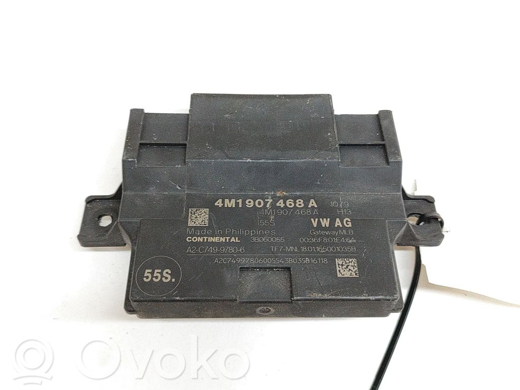 Audi A4 S4 B9 8W Gateway control module 
