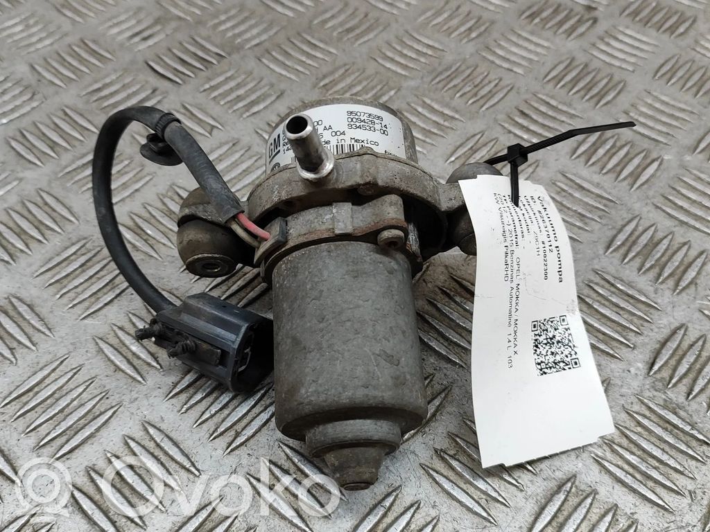 Opel Mokka Alipainepumppu 