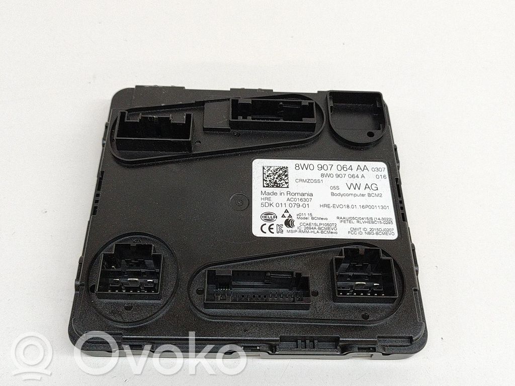Audi A4 S4 B9 8W Korin keskiosan ohjainlaite 