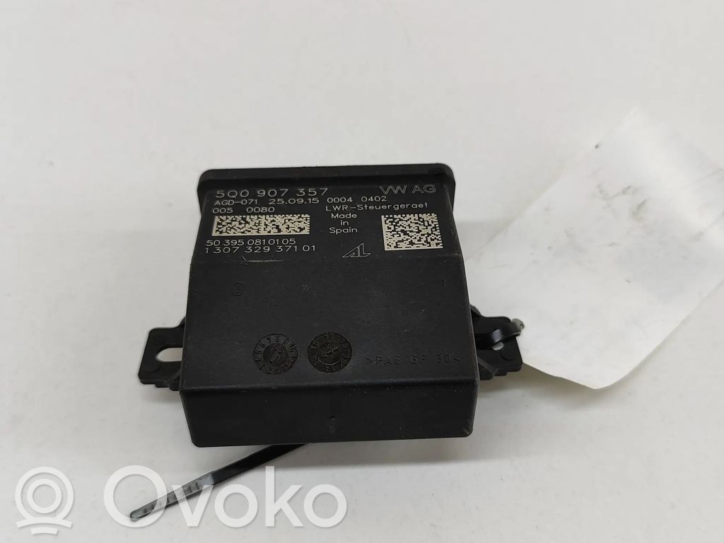 Module d'éclairage LCM   503950810105,130732937101,5Q0907357
