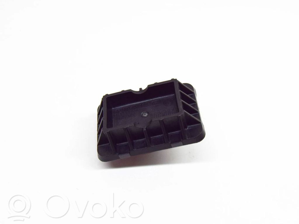 BMW 8 G14 Other body part 