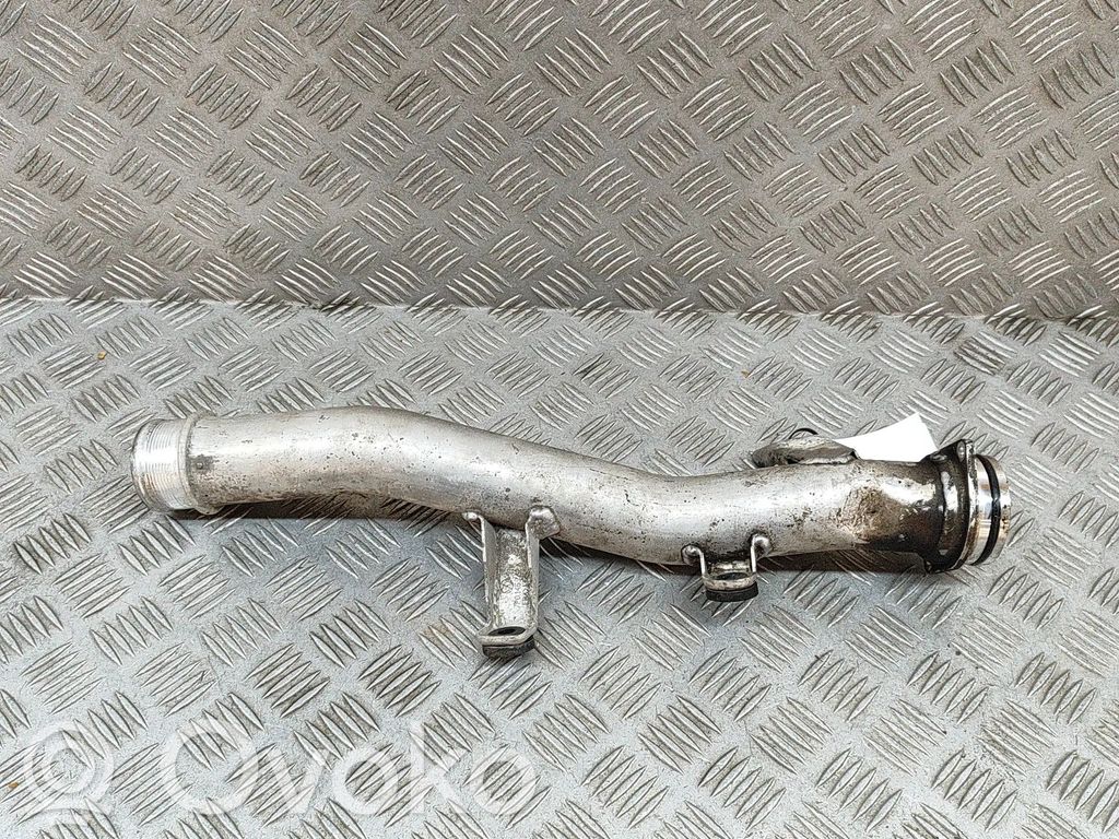 Volkswagen Touareg II Furtun/conductă intercooler 