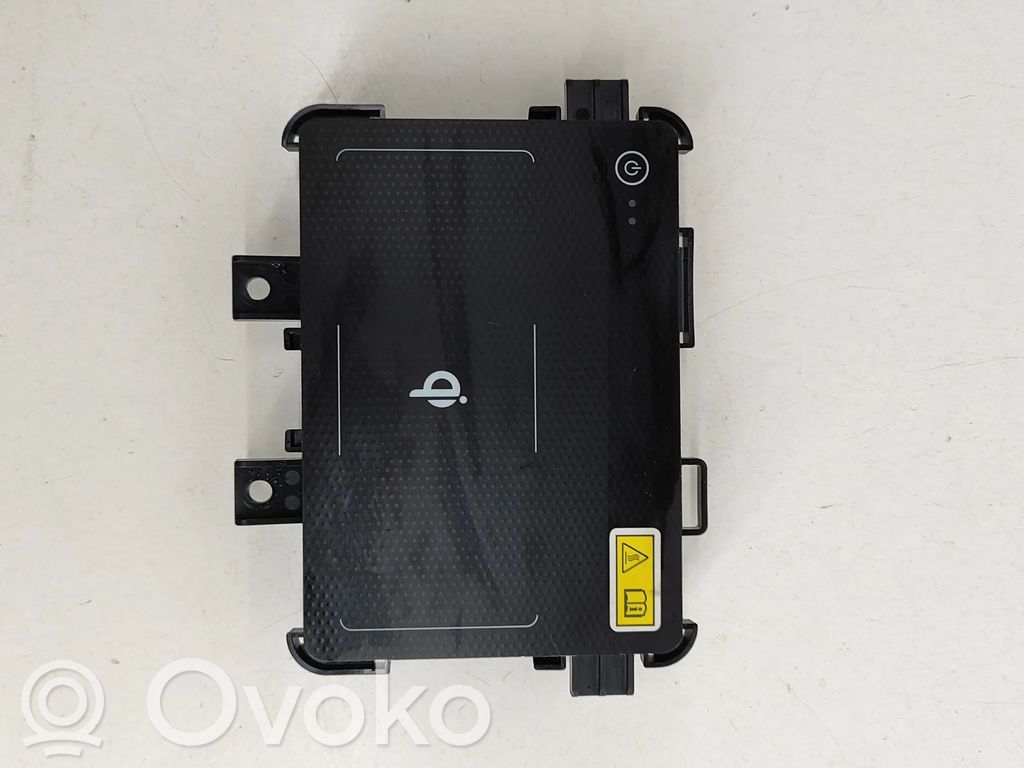 Honda Civic X Modulo di ricarica wireless
