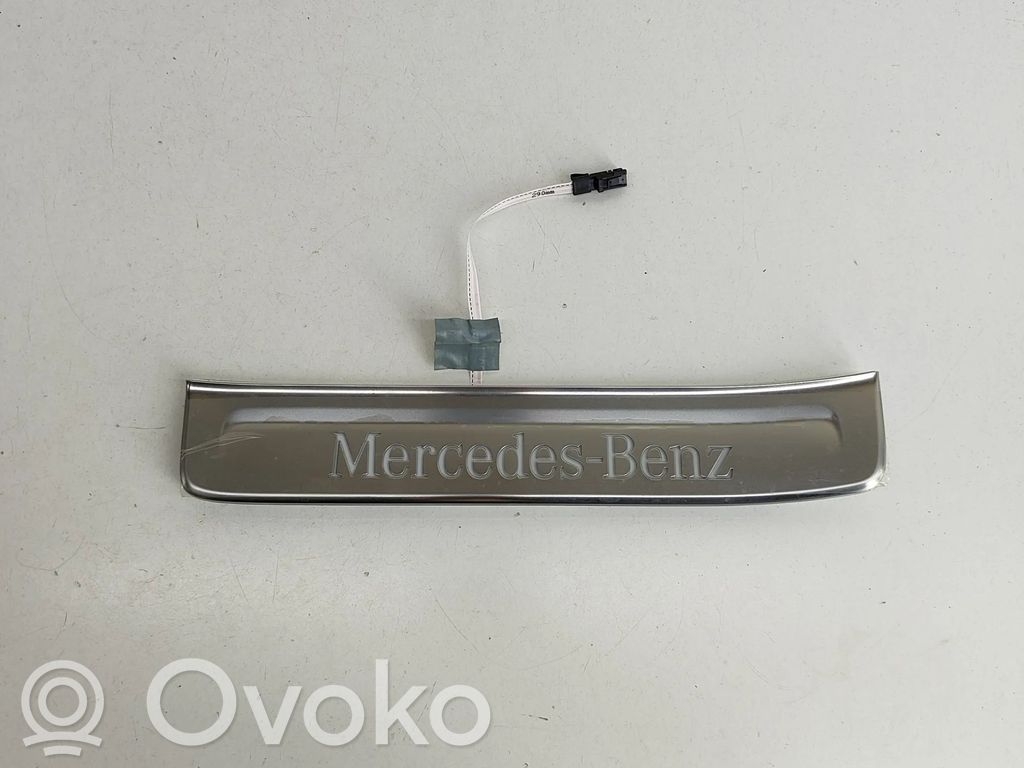 Mercedes-Benz EQS V297 Garniture de marche-pieds arrière