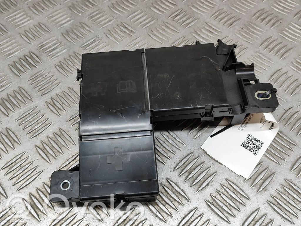 Volvo XC40 Juego de caja de fusibles 