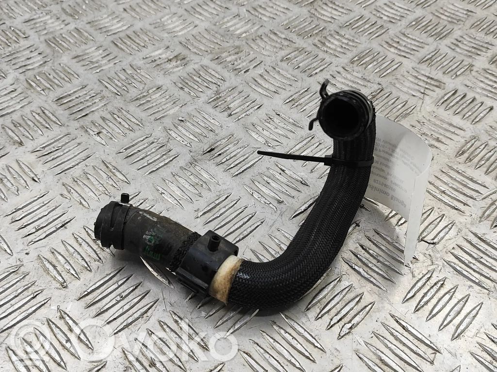 Jaguar I-Pace Engine coolant pipe/hose 