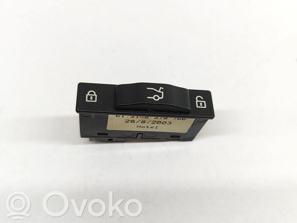 BMW 7 E65 E66 Interruttore a pulsante apertura portellone posteriore/bagagliaio 