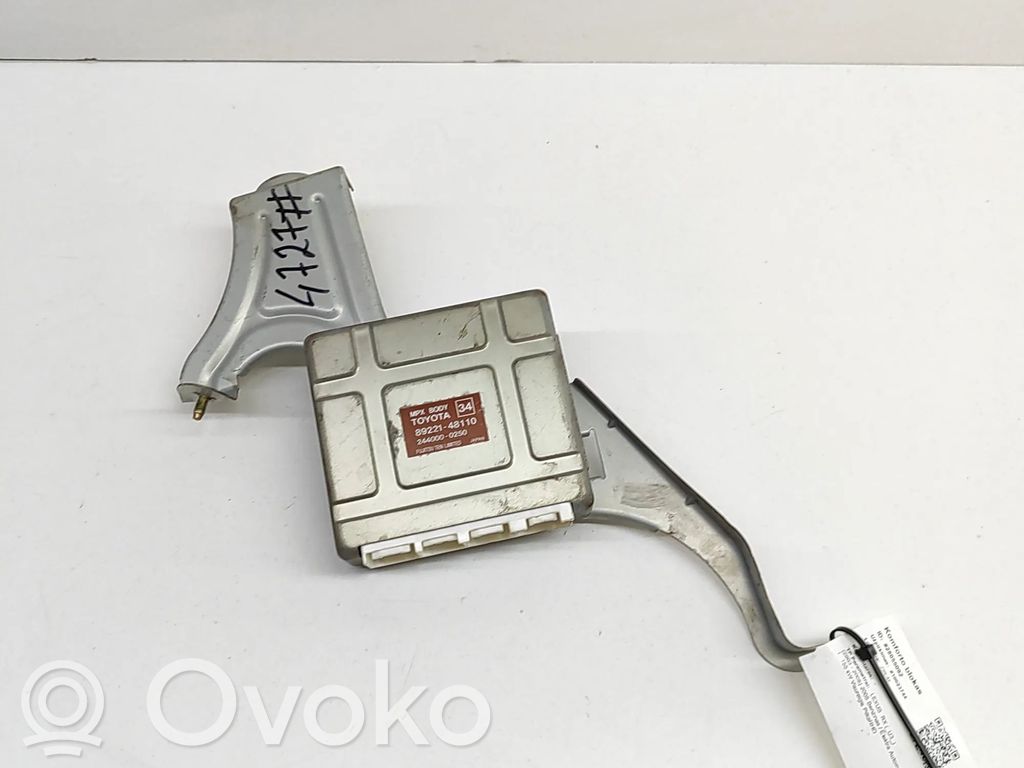Lexus RX 330 - 350 - 400H Module de contrôle carrosserie centrale 