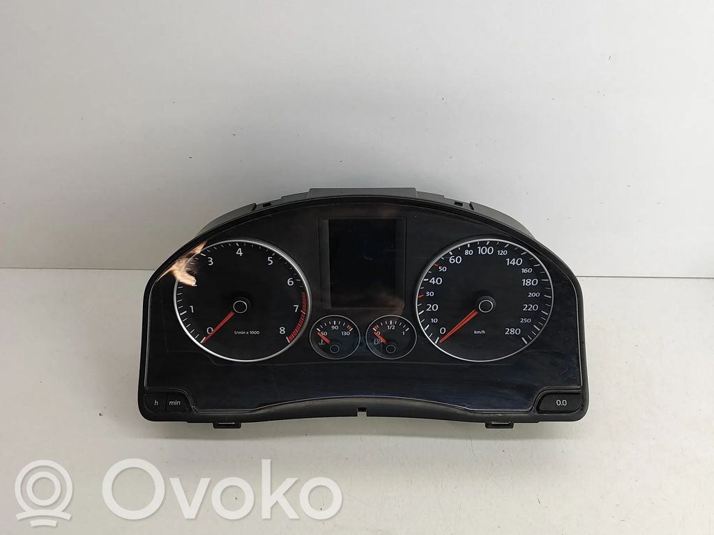 Volkswagen Scirocco Geschwindigkeitsmesser Cockpit 