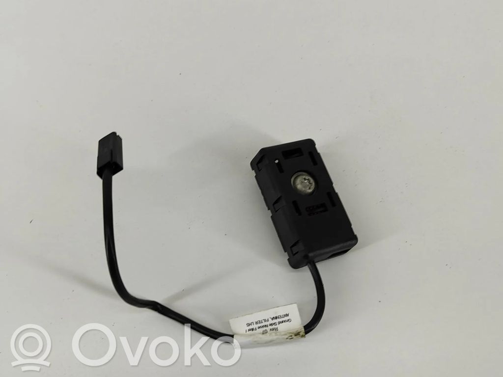 Tesla Model 3 Filtras antenos 