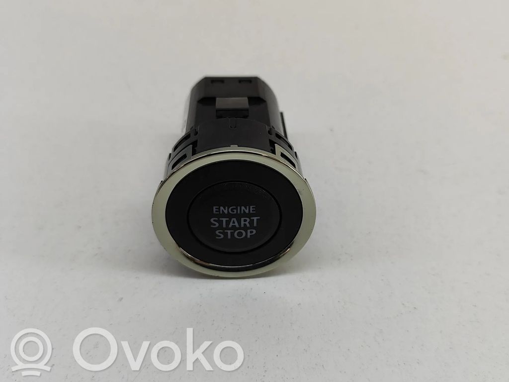 Suzuki SX4 S-Cross Engine start stop button switch 