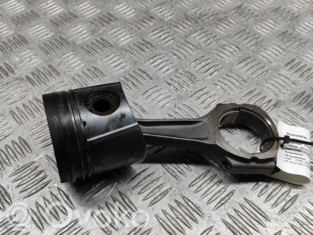 Land Rover Defender Piston 
