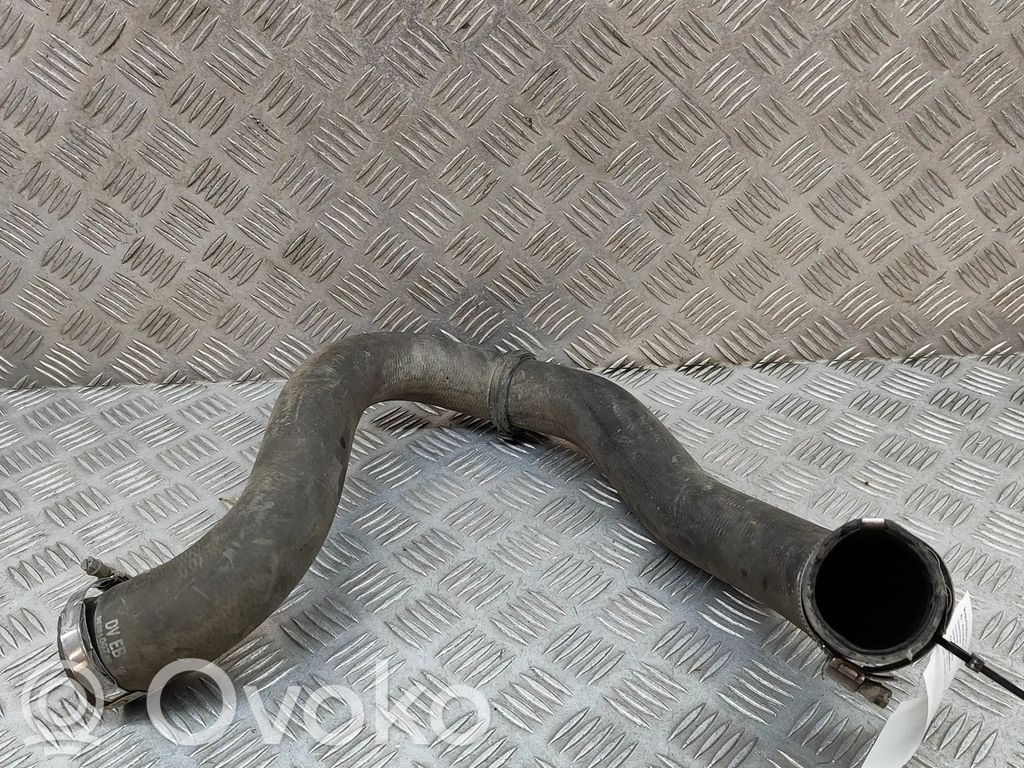 Peugeot 5008 II Wąż / Rura intercoolera